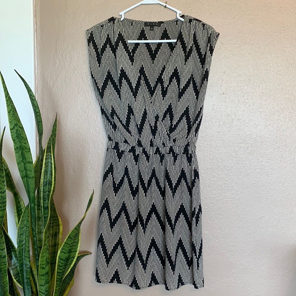 V-Neck dress